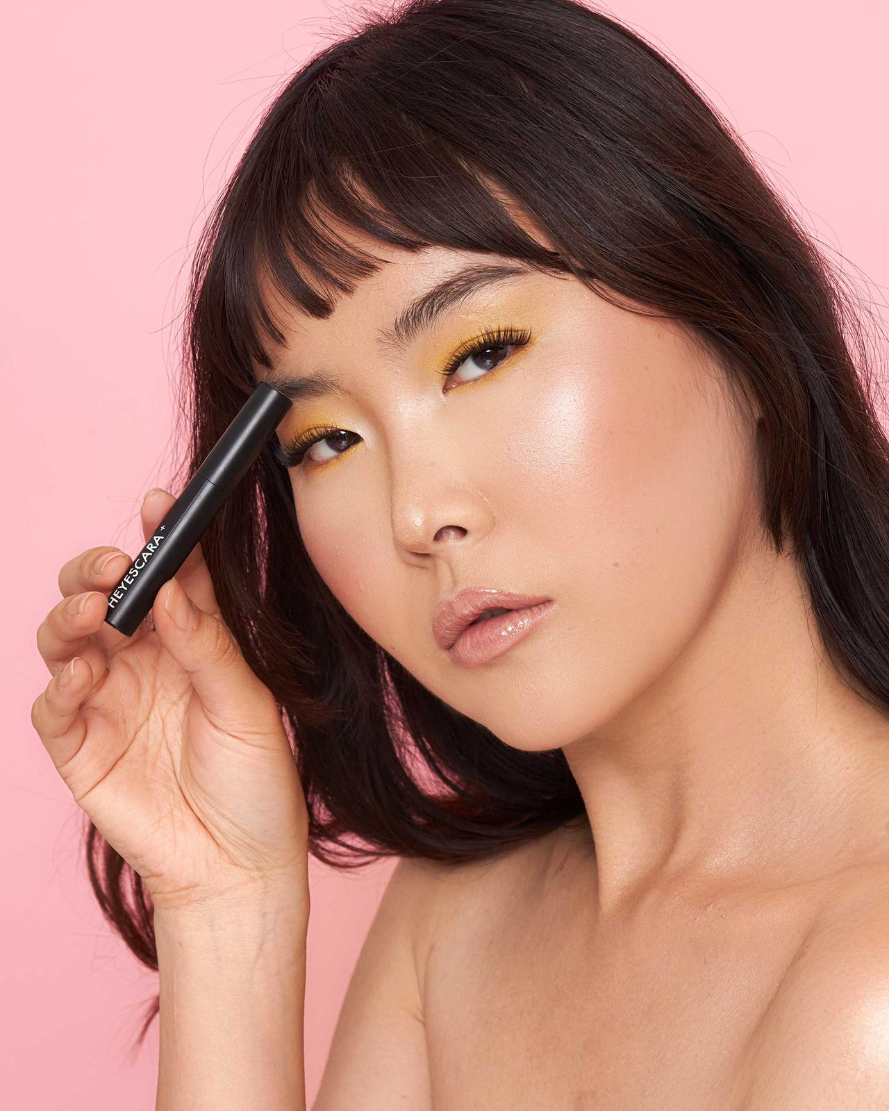 The secret to perfect eyelashes: How heylashes transform your look in minutes