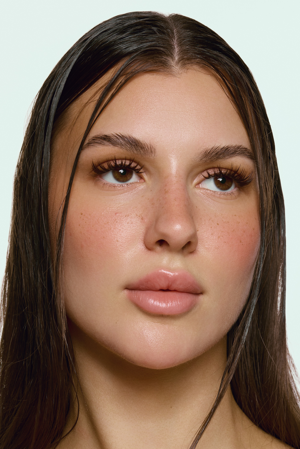 Regard lifté